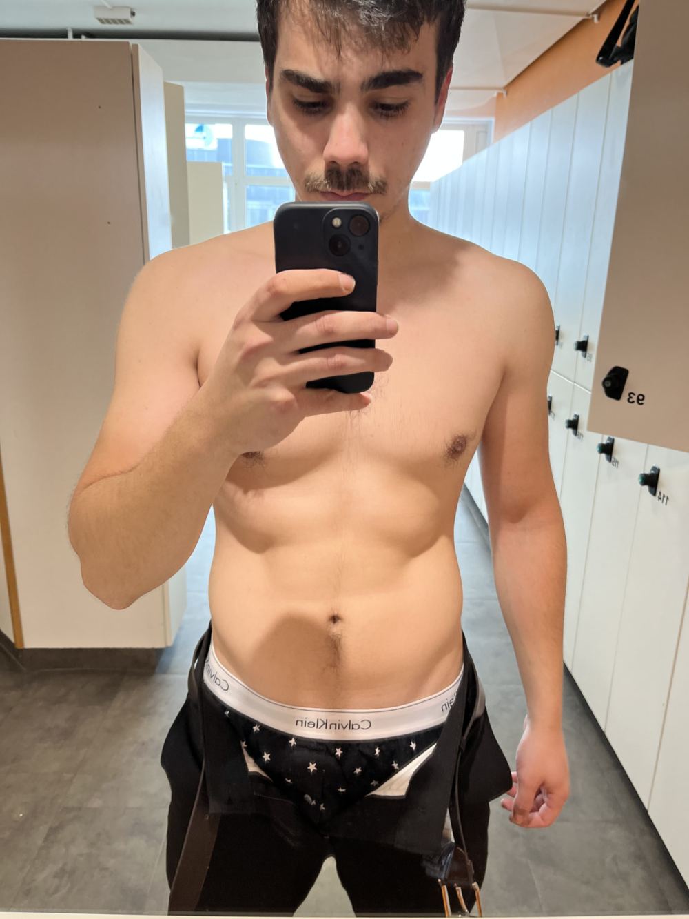 Aliihsan E., 89 kg → 76 kg — Vorher